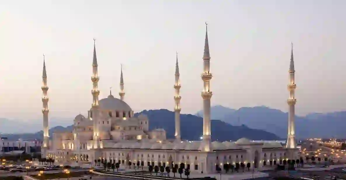 FUJAIRAH CITY TOUR FROM DUBAI
