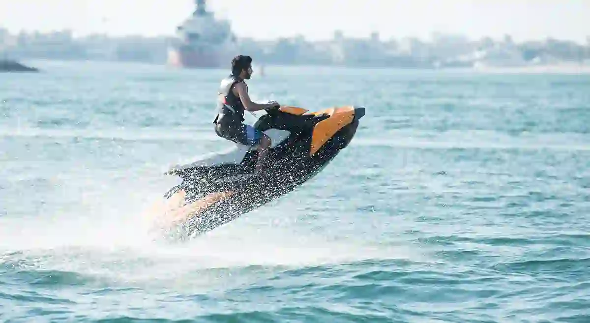 Jet Ski in Al Mamzar – Premium Package 