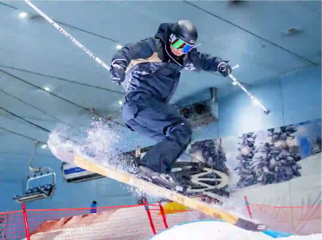SKI DUBAI SNOW PLUS